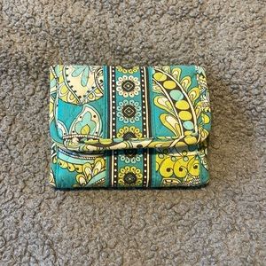 Vera Bradley tri- fold wallet